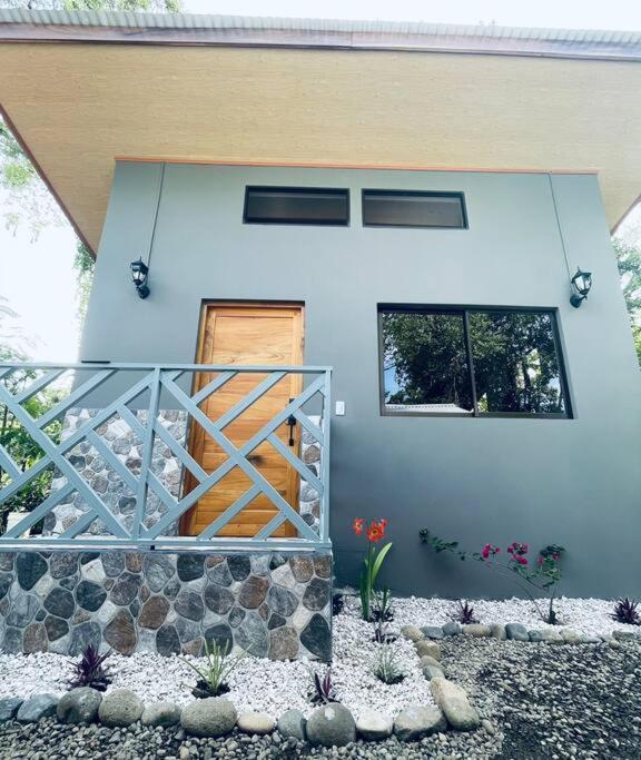 Casa Noil, Beautiful Eco House Near The Beach! Apartment Puerto Viejo de Talamanca Exterior photo